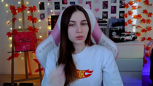 AliceCharmy online show from 11-08-25, 06:13