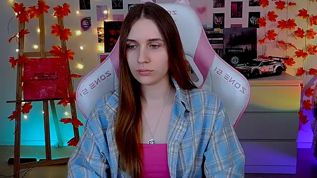 AliceCharmy online show from 11-17-25, 08:09