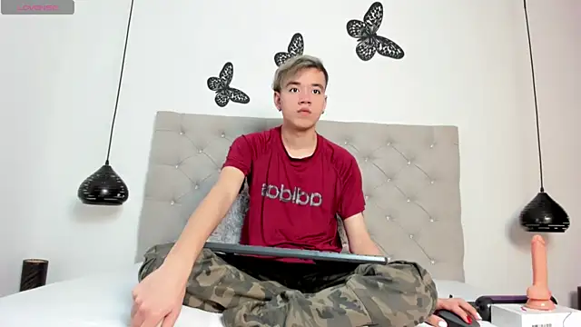 bunny maxi online show from 12-06-24, 01:22