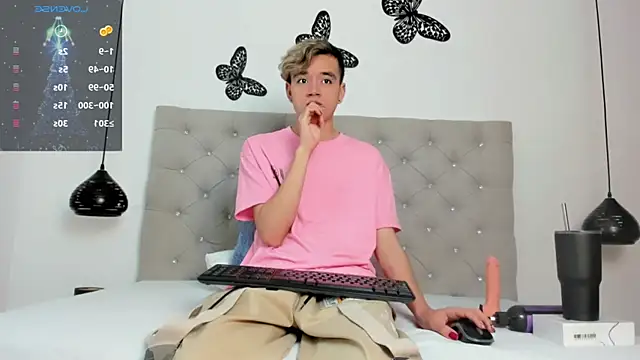 bunny maxi online show from 12-17-24, 12:33