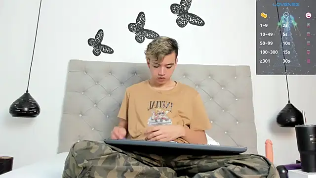 bunny maxi online show from 12-20-24, 12:27