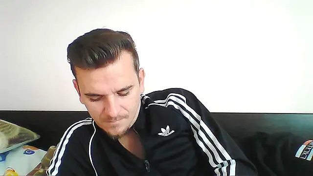 Snapshot of Huge_cock22cm chatting on 10-12-25, 07:40 Huge cock22cm online show from 10-12-25, 07:40