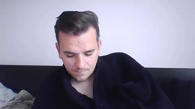 Snapshot of Huge_cock22cm chatting on 11-08-25, 09:09 Huge cock22cm online show from 11-08-25, 09:09