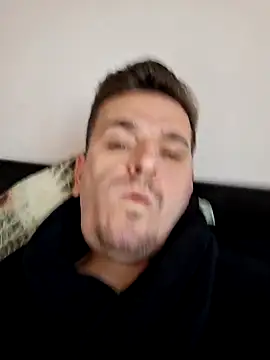 Huge cock22cm online show from 12-17-25, 06:52