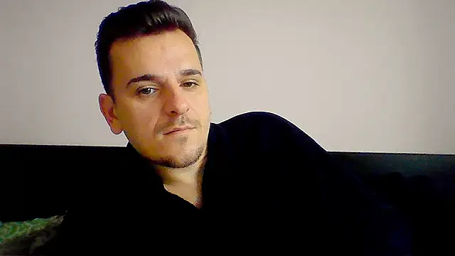 Huge cock22cm online show from 01-06-26, 08:51