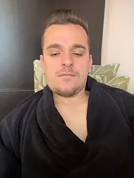 Huge cock22cm online show from 05-05-26, 07:38