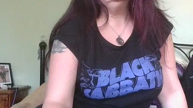 MissKisu online show from 11-17-25, 11:38