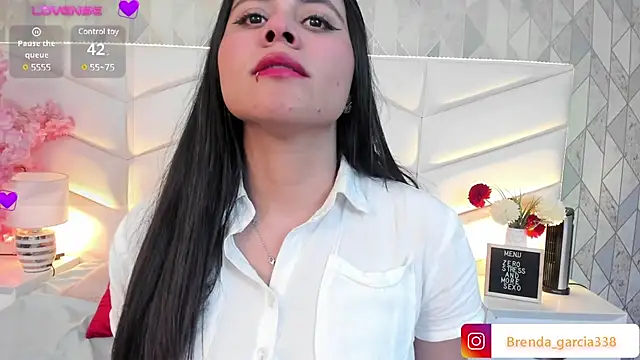 Brenda Garcia online show from 12-23-24, 11:39
