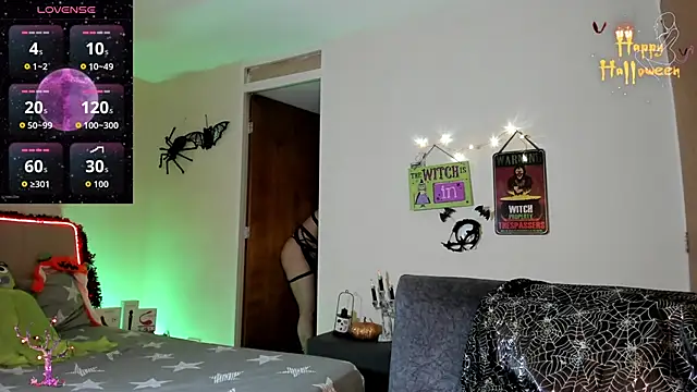 Snapshot of karimhunt chatting on 10-26-25, 05:02 karimhunt online show from 10-26-25, 05:02