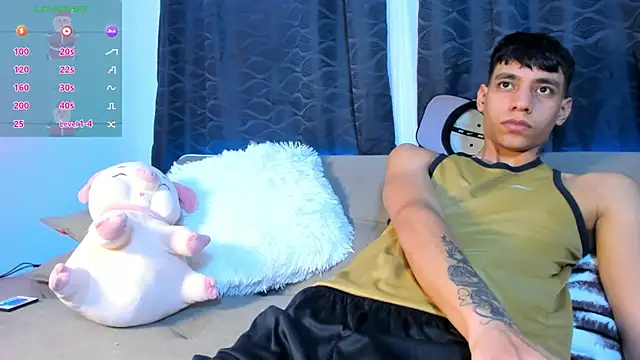 Snapshot of Josep_Davies chatting on 12-27-24, 01:43 Josep Davies online show from 12-27-24, 01:43