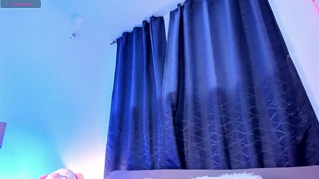 Snapshot of Josep_Davies chatting on 02-09-25, 03:43 Josep Davies online show from 02-09-25, 03:43