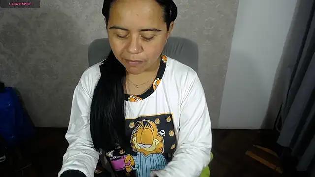Snapshot of kendra__mamba chatting on 12-29-24, 10:47 kendra mamba online show from 12-29-24, 10:47