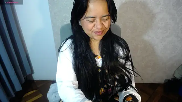 Snapshot of kendra__mamba chatting on 01-18-25, 07:28 kendra mamba online show from 01-18-25, 07:28