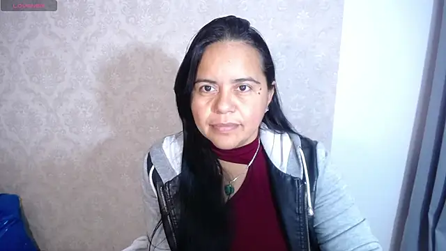 Snapshot of kendra__mamba chatting on 02-06-25, 01:05 kendra mamba online show from 02-06-25, 01:05