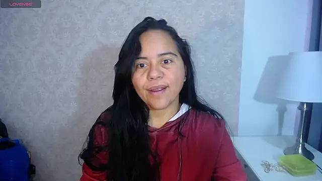 Snapshot of kendra__mamba chatting on 03-21-25, 11:44 kendra mamba online show from 03-21-25, 11:44