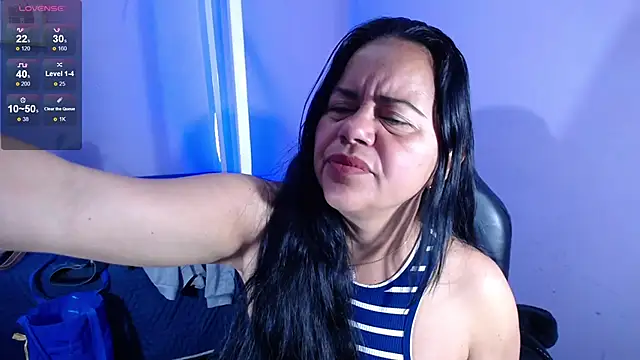 Snapshot of kendra__mamba chatting on 09-18-25, 11:34 kendra mamba online show from 09-18-25, 11:34
