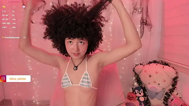 Alice winter  online show from 10-23-25, 07:12