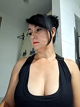 taalia online show from 12-23-24, 11:49