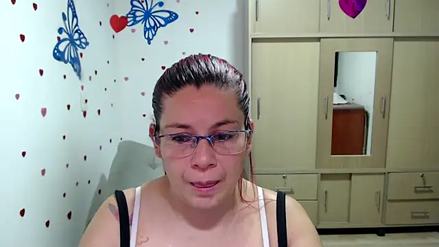 Snapshot of lilisa777 chatting on 02-27-25, 02:42 lilisa777 online show from 02-27-25, 02:42
