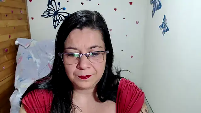 Snapshot of lilisa777 chatting on 09-20-25, 12:33 lilisa777 online show from 09-20-25, 12:33