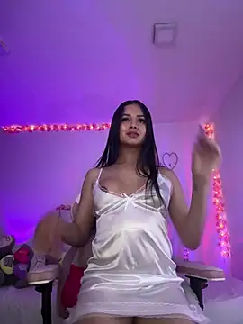 alee lenoxx online show from 07-15-26, 10:48