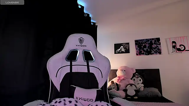 satanbabee online show from 06-22-26, 09:34