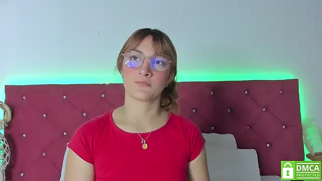 Snapshot of Ruth_harvey_ chatting on 12-05-24, 12:33 Ruth harvey online show from 12-05-24, 12:33