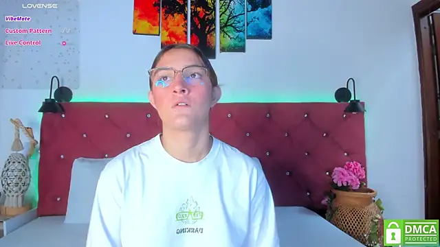 Ruth harvey  online show from 11-09-25, 01:53