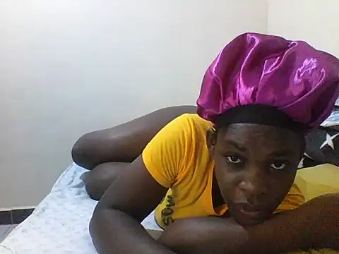 princess-cutie12 online show from 10-06-25, 05:38