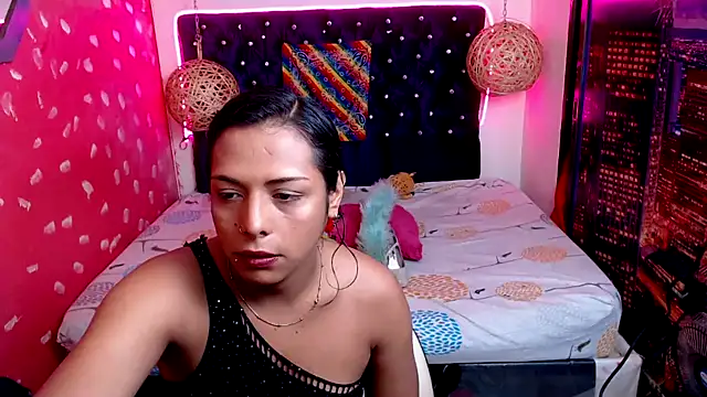 EmilyTsSweet online show from 02-17-25, 02:48