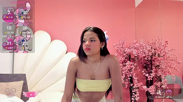 Snapshot of Vicky_Freedom chatting on 01-08-25, 11:10 Vicky Freedom online show from 01-08-25, 11:10