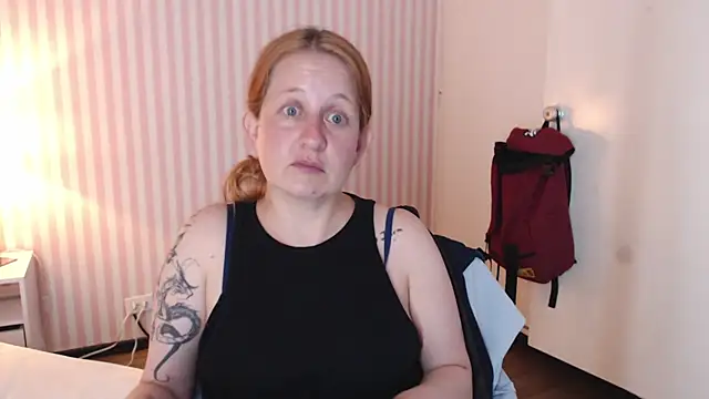 ViioletaMora online show from 02-03-25, 02:58