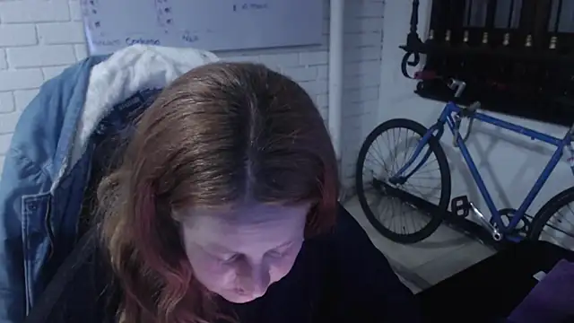 ViioletaMora online show from 02-06-25, 11:15