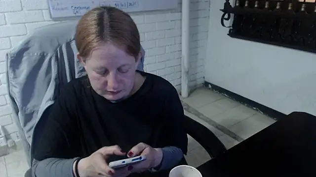 ViioletaMora online show from 02-08-25, 11:55