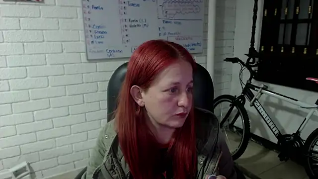 ViioletaMora online show from 03-04-25, 11:11