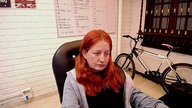 ViioletaMora online show from 03-11-25, 03:02