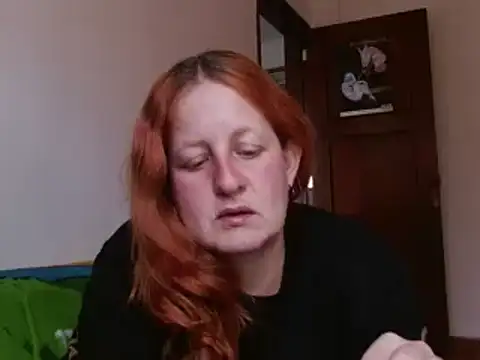 ViioletaMora online show from 11-04-25, 08:52