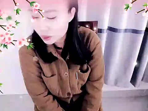 Snapshot of xiaoxuer chatting on 12-09-24, 04:34 xiaoxuer online show from 12-09-24, 04:34