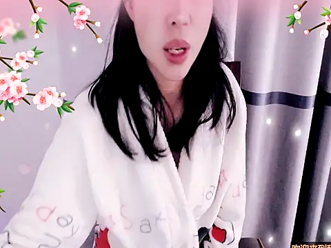 Snapshot of xiaoxuer chatting on 12-23-24, 07:49 xiaoxuer online show from 12-23-24, 07:49