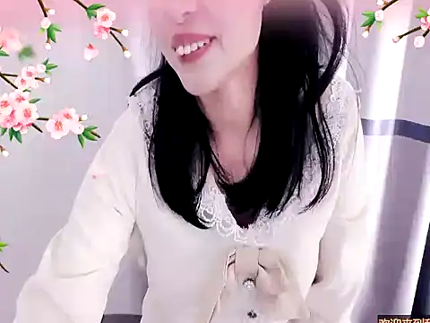 Snapshot of xiaoxuer chatting on 01-07-25, 04:18 xiaoxuer online show from 01-07-25, 04:18