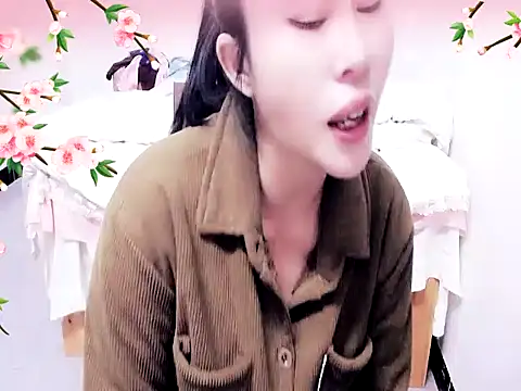 Snapshot of xiaoxuer chatting on 02-15-25, 04:58 xiaoxuer online show from 02-15-25, 04:58