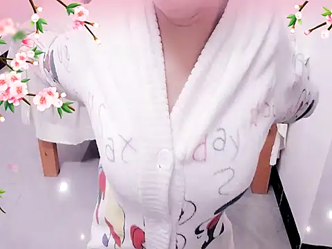 Snapshot of xiaoxuer chatting on 02-20-25, 04:50 xiaoxuer online show from 02-20-25, 04:50