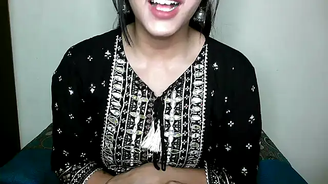 Snapshot of Princess_noorjahan chatting on 12-28-24, 12:15 Princess noorjahan online show from 12-28-24, 12:15