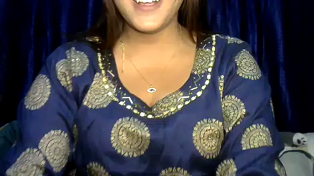 Snapshot of Princess_noorjahan chatting on 11-11-25, 04:51 Princess noorjahan online show from 11-11-25, 04:51