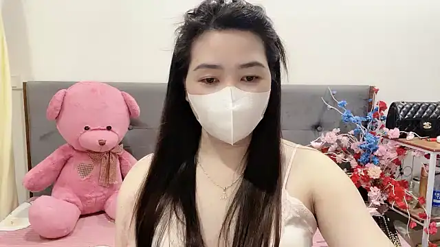 Funikio online show from 03-19-26, 02:32