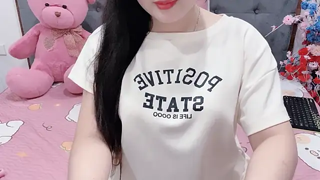 Funikio online show from 04-30-26, 01:23