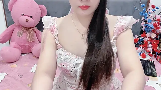 Funikio online show from 05-04-26, 12:39