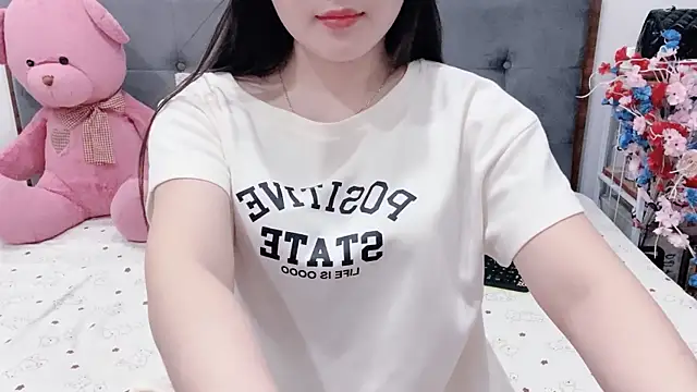 Funikio online show from 06-07-26, 02:05