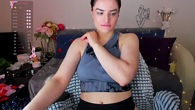 Snapshot of Camilla__one__ chatting on 02-20-25, 07:45 Camilla one online show from 02-20-25, 07:45