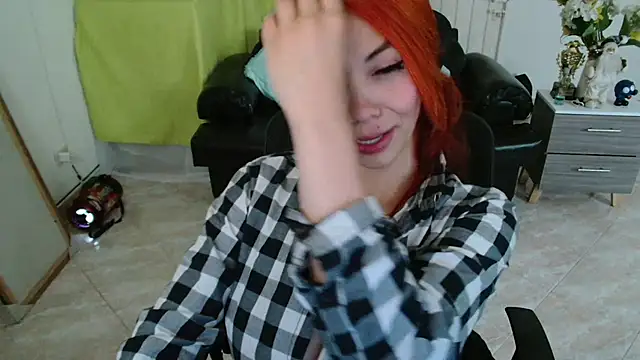 Aylinn diaz online show from 06-21-26, 10:01